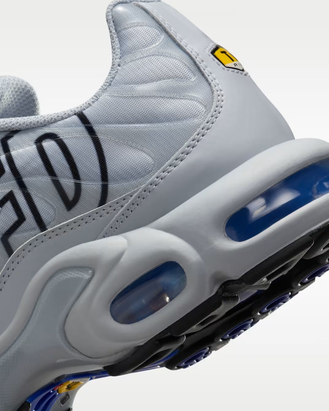 NIKE Air Max Plus Tuned Air